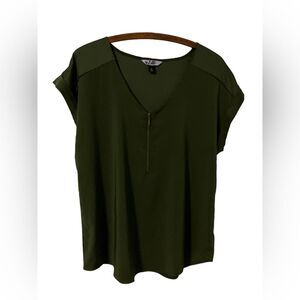 Vylette Sliky Green Shirt Size XL